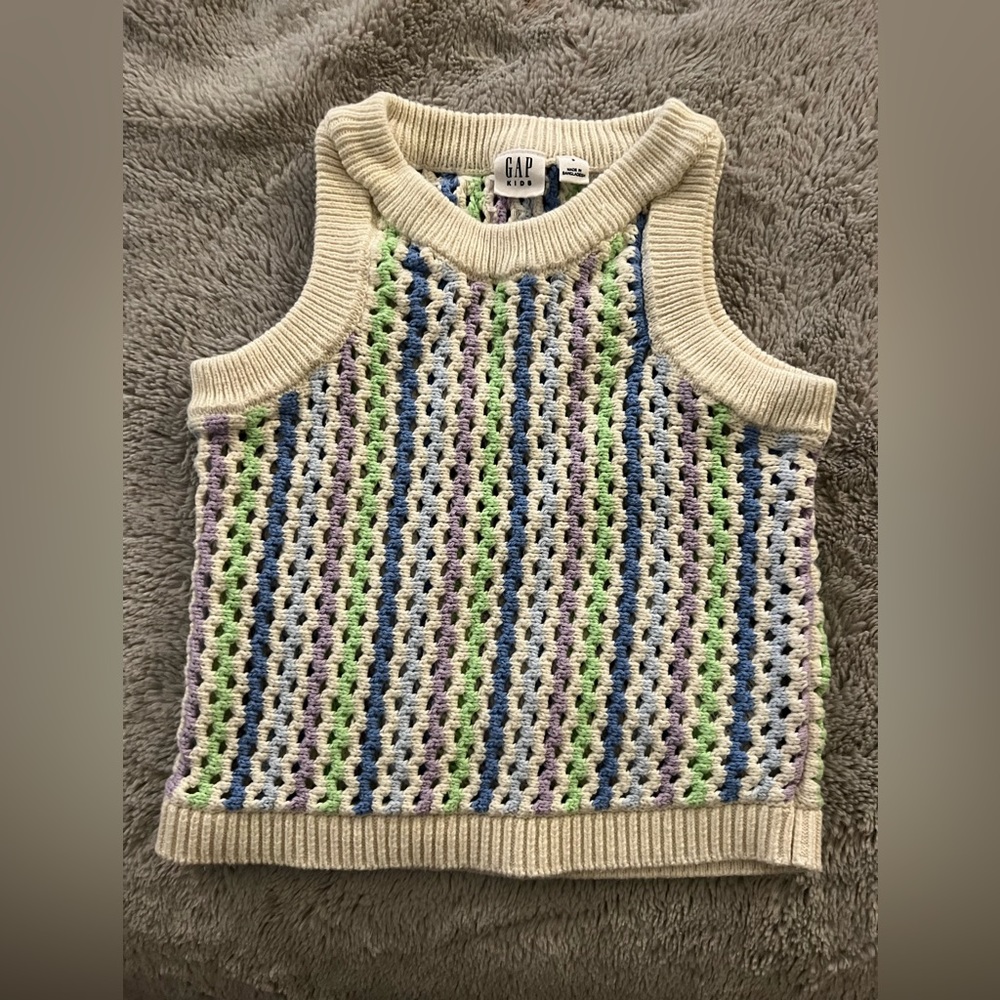 Crocheted sweater vest
